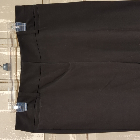 Women's 7th Ave Suiting Collection Black Pants New York and Company - Picture 2 of 5